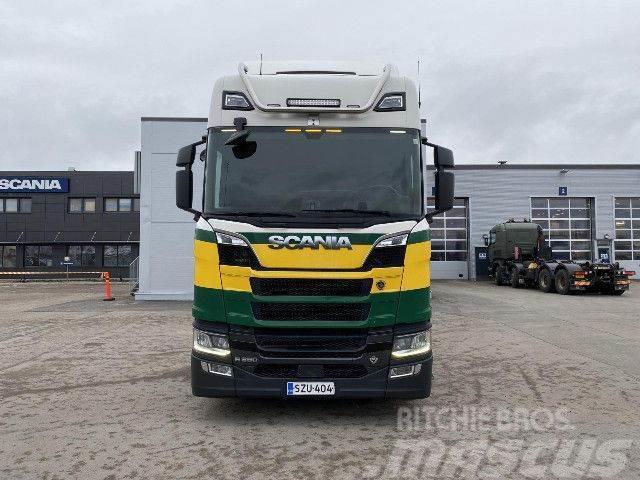 Scania R 650 B8x4*4NB Chassis