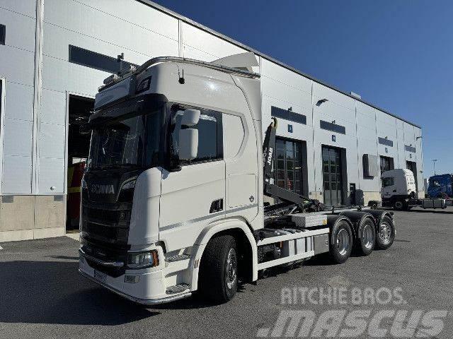 Scania R 660 B8x4*4NB Lastbiler med containerramme / veksellad