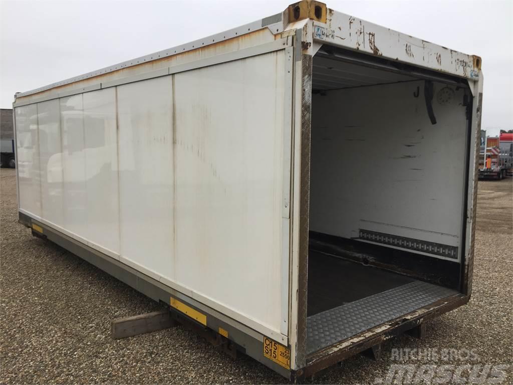  7450 mm med rulleport Semi-trailer med fast kasse
