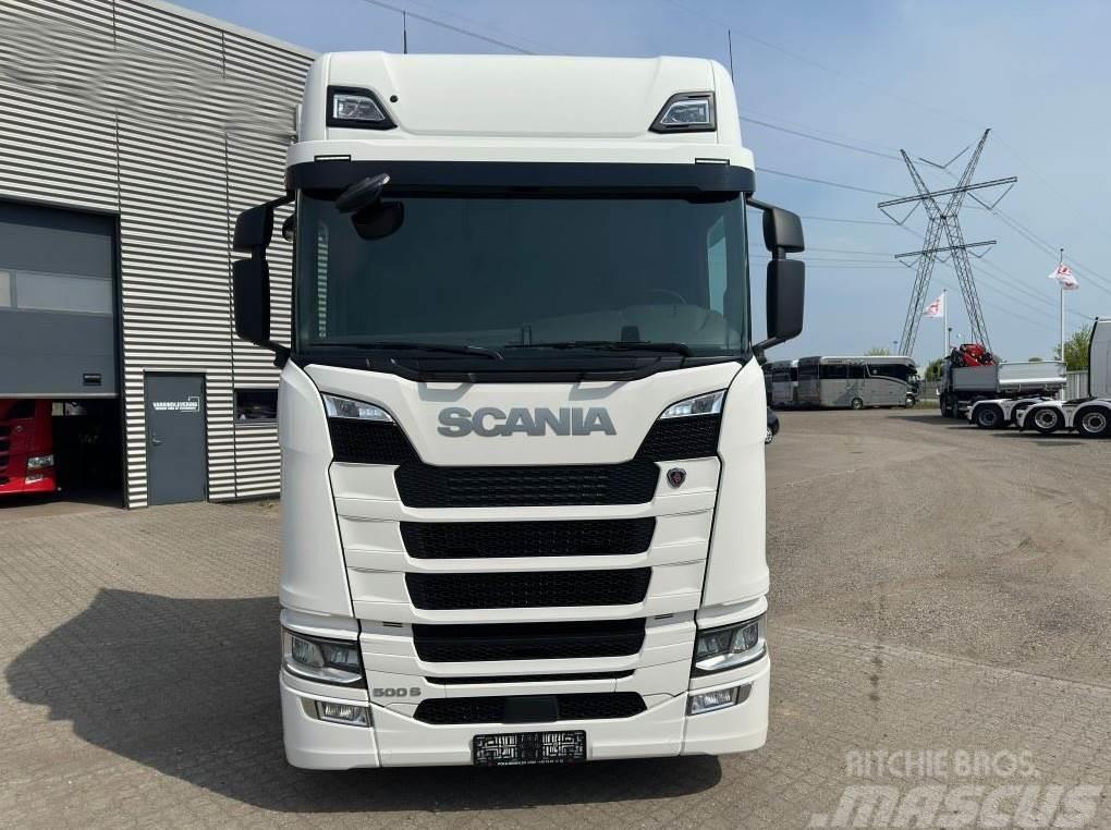 Scania S500 Twinsteer Trækkere