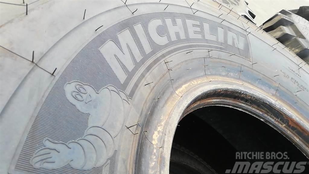 Michelin 23.5R25 Xadn+ 185B NEW DEMOUNT. Dæk, hjul og fælge