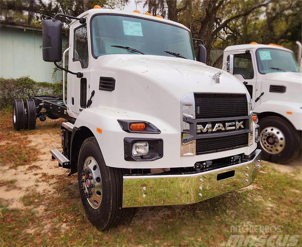 Mack MD7 42R Chassis