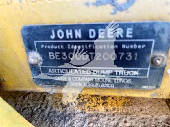John Deere 300D Terrængående lastbiler