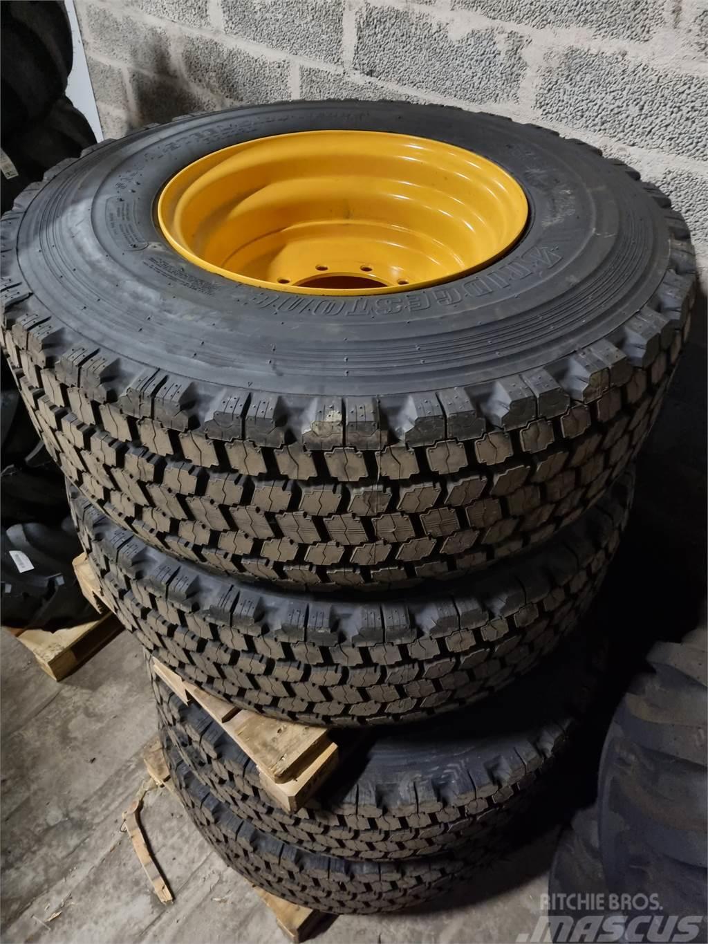 Bridgestone 17.5 R25 VSW, inkl fälg, 4 st Dæk, hjul og fælge