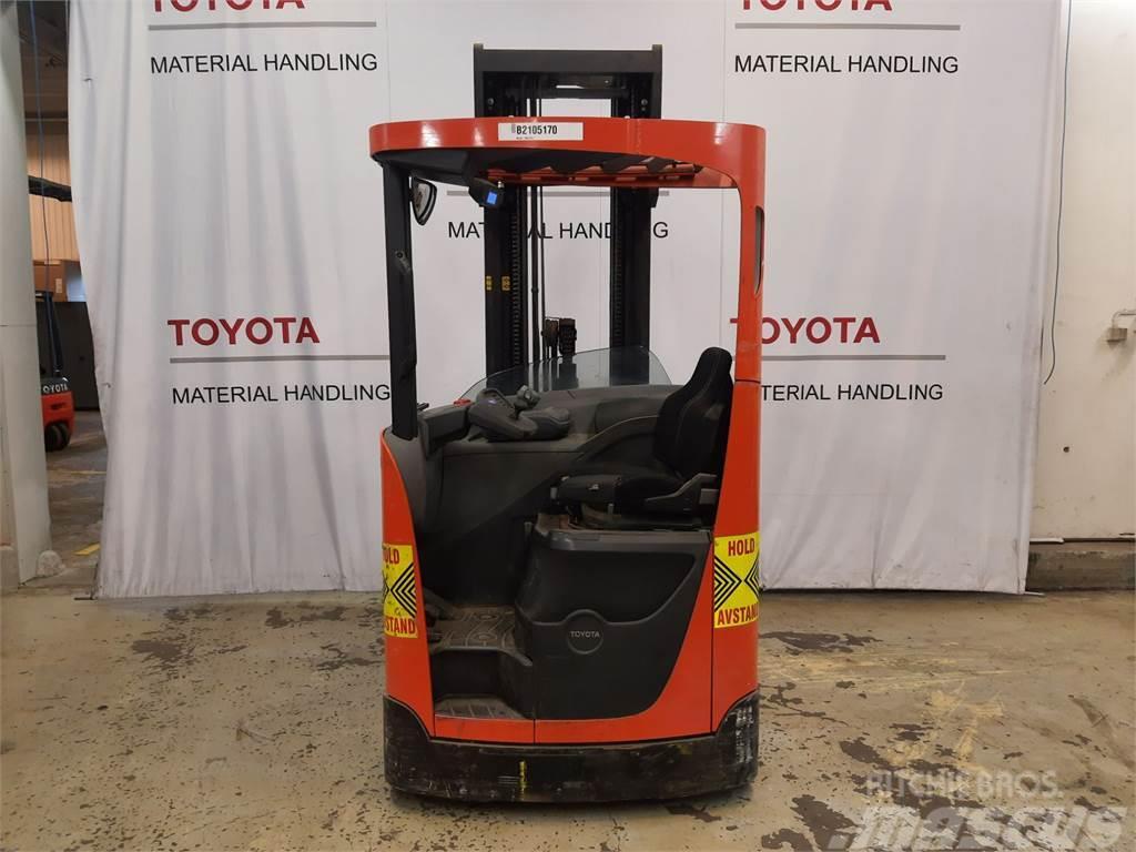Toyota RRE140H Reachtruck