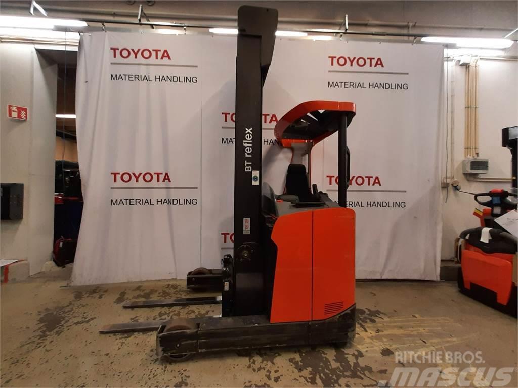Toyota RRE160HE Reachtruck