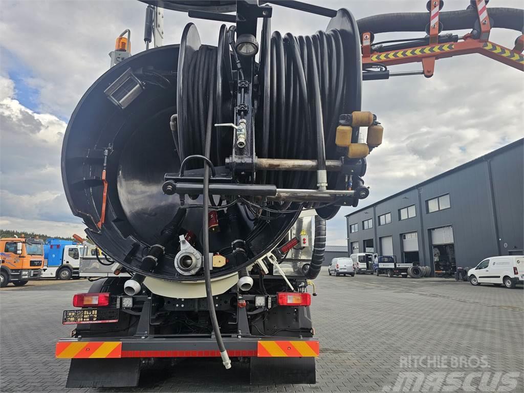 Volvo WUKO ADR ROLBA FOR CLEANING CHANNELS COMBI Slamsuger