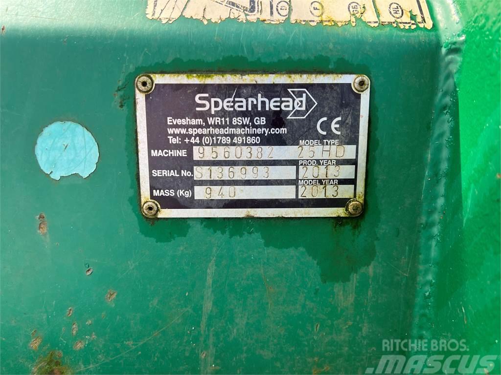 Spearhead MACHINERY QHD2500 Græsslåmaskiner