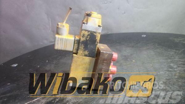 Rexroth Valves set Rexroth 4WE5C6.2/G24N 426232/5 Hydraulik