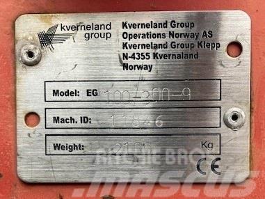 Kverneland 100-300-9 med Packomat S Vendeplove